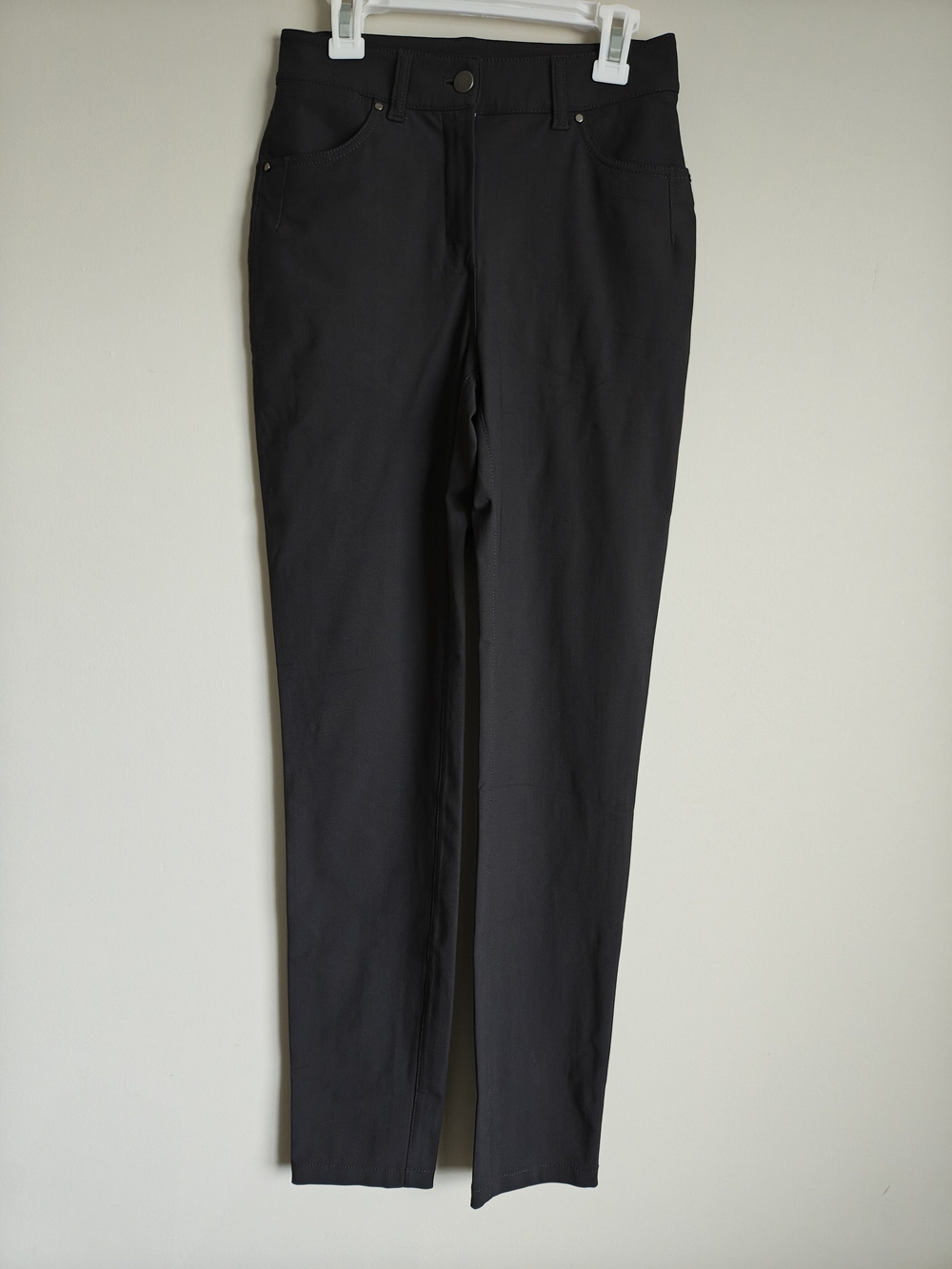 lululemon athletica Grey 🩶 Straight-Leg Pants Size 2 - Picture 2 of 12
